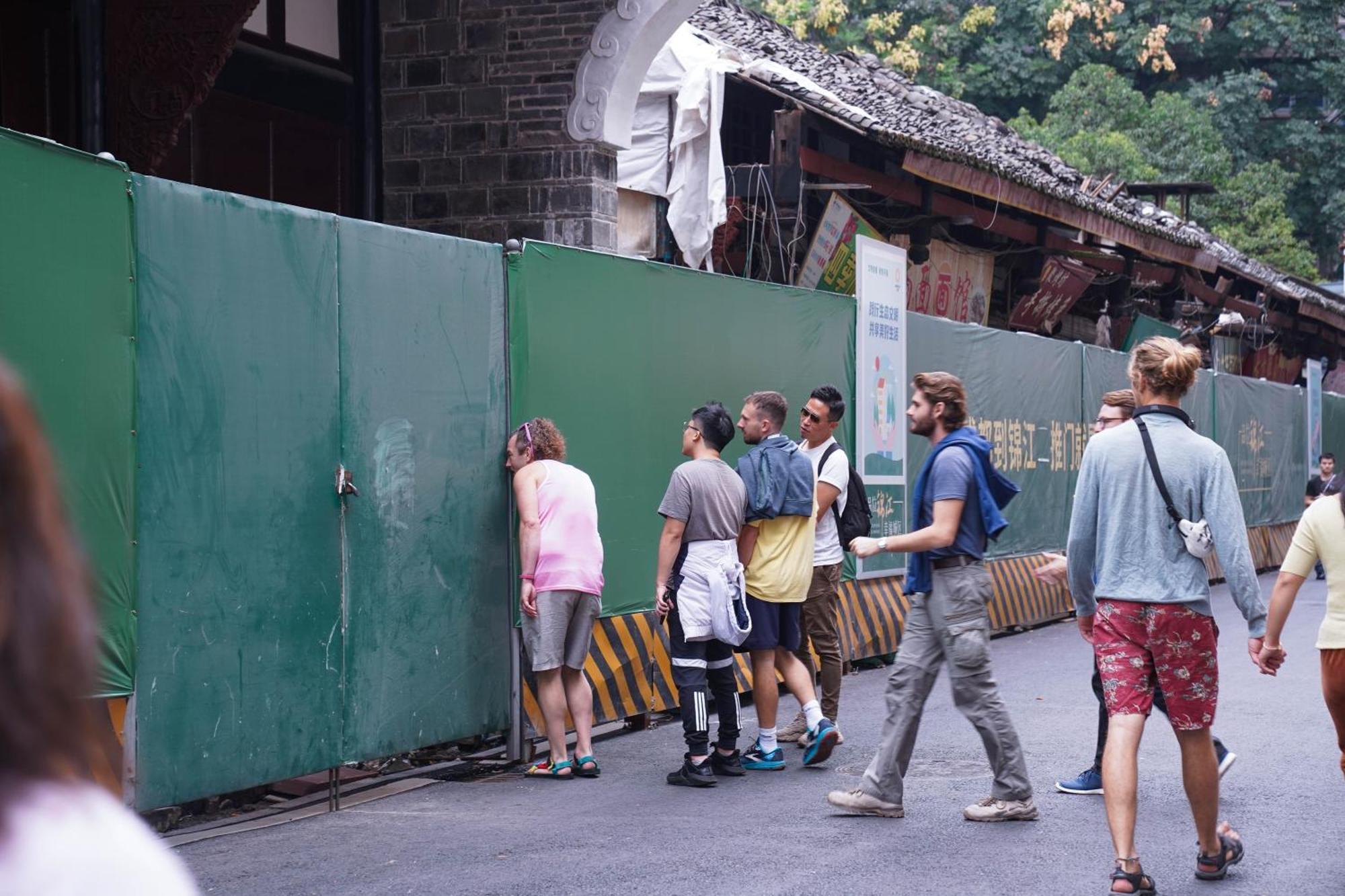 Chengdu Mix Hostel Courtyard Poshpacker Exterior foto